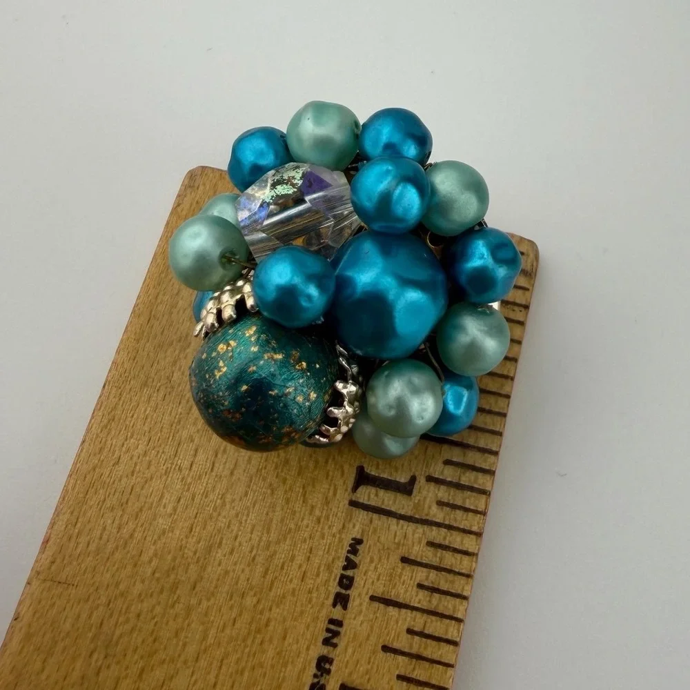 Vintage Japan Clip On Earrings Turquoise Blue Faux Pearl Cluster Gold Tone
